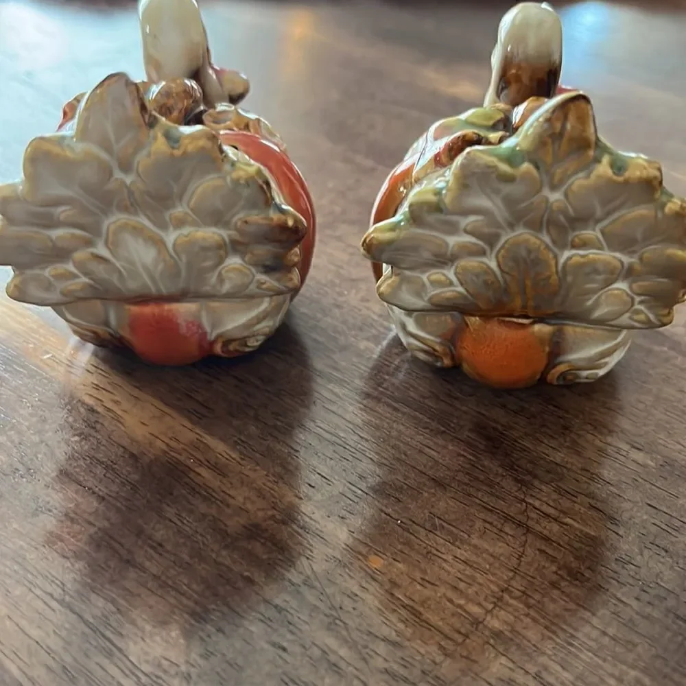 Set of 2 Turkey/1 Pumpkin Interchangeable Salt & Pepper Ceramic Painted Shakers